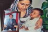 Sarah Haroon mit Tochter Arisha und einem Foto ihres getöteten Mannes Haroon Masih (csi)