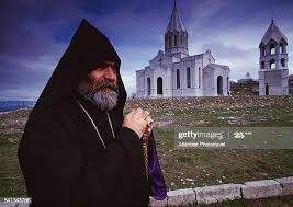 Parkev-Martiroszjan-örmény-ortodox-érsek